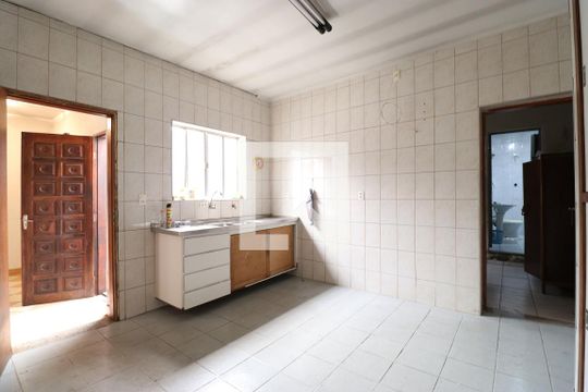 Cozinha de casa para alugar com 3 quartos, 250m² em Alto da Lapa, São Paulo