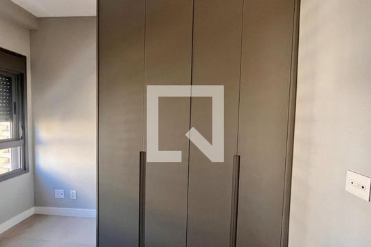 Suíte 1 de apartamento à venda com 3 quartos, 111m² em Cambuí, Campinas