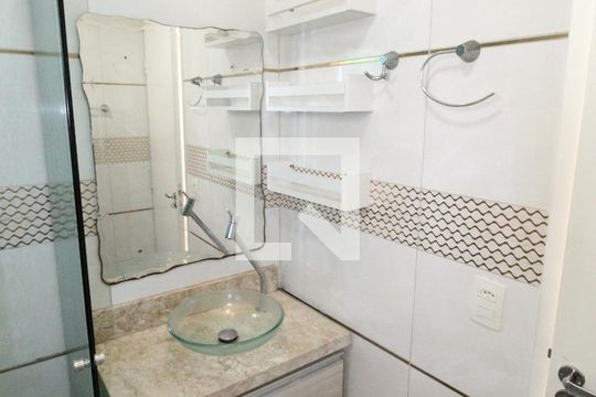 Banheiro da Suíte de apartamento para alugar com 2 quartos, 65m² em Jardim Augusta, São José dos Campos