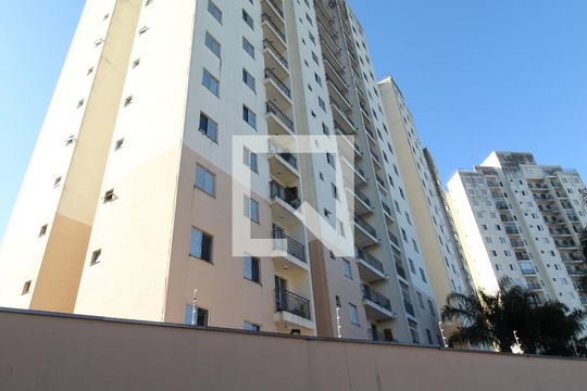 Fachada  de apartamento para alugar com 2 quartos, 65m² em Jardim Augusta, São José dos Campos