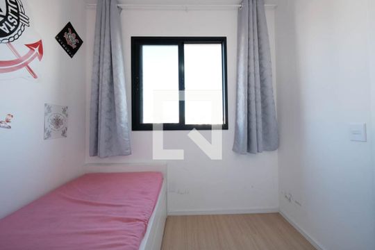 Quarto 1 de apartamento para alugar com 2 quartos, 37m² em Cidade Antônio Estêvão de Carvalho, São Paulo