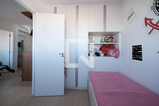 Quarto 1 de apartamento para alugar com 2 quartos, 37m² em Cidade Antônio Estêvão de Carvalho, São Paulo