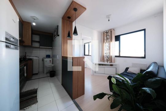 Apartamento para alugar com 2 quartos, 37m² em Cidade Antônio Estêvão de Carvalho, São Paulo