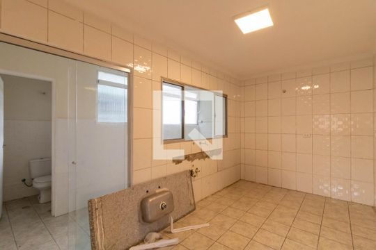 Cozinha de apartamento à venda com 2 quartos, 87m² em Jardim Bom Clima, Guarulhos