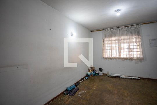 Sala de casa para alugar com 2 quartos, 195m² em Centro, Diadema