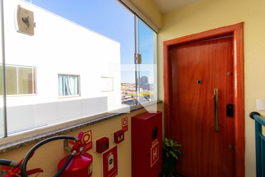 Área comum de apartamento para alugar com 2 quartos, 34m² em Vila Antonieta, São Paulo