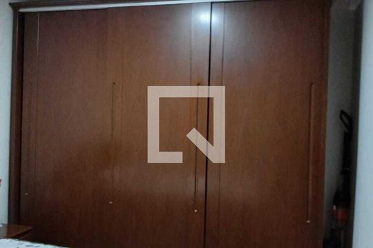 Casa à venda com 2 quartos, 85m² em Jardim Centenario, São Paulo