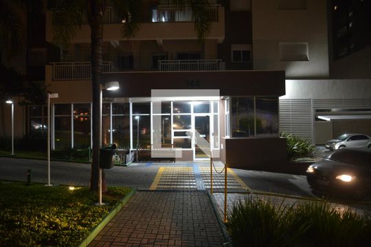 Fachada e portaria de apartamento à venda com 2 quartos, 75m² em Vila Apiai, Santo André