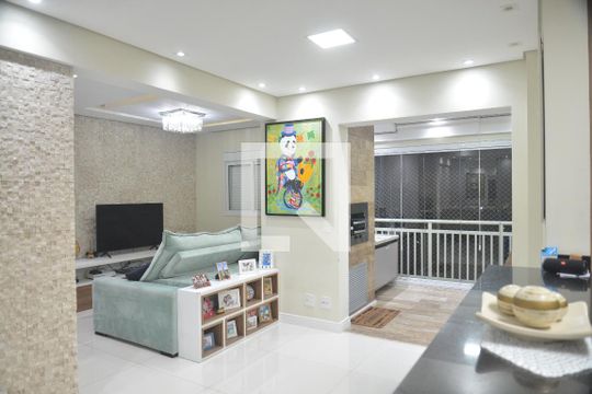 Apartamento à venda com 2 quartos, 75m² em Vila Apiai, Santo André