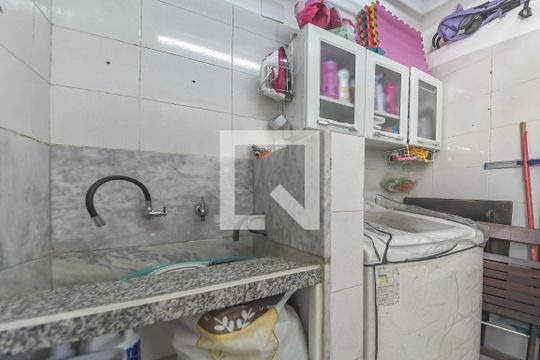 Área de Serviço de casa à venda com 3 quartos, 190m² em Vila Gumercindo, São Paulo
