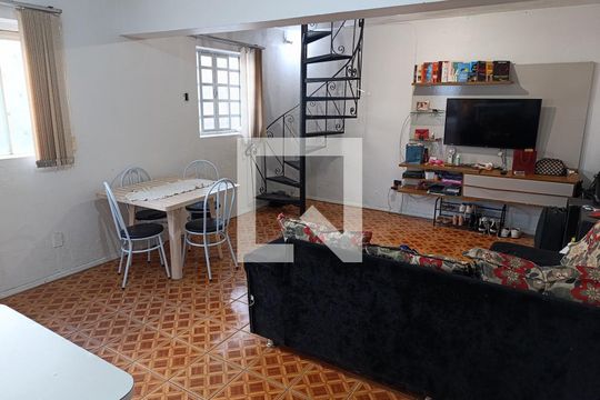 Casa à venda com 2 quartos, 95m² em Partenon, Porto Alegre