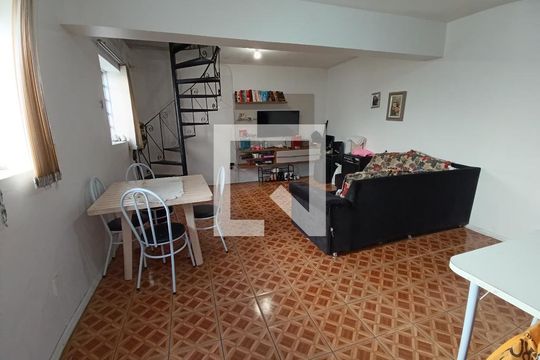 Sala de casa à venda com 2 quartos, 95m² em Partenon, Porto Alegre