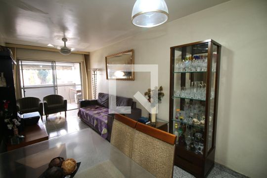 Sala de apartamento à venda com 3 quartos, 81m² em Penha Circular, Rio de Janeiro