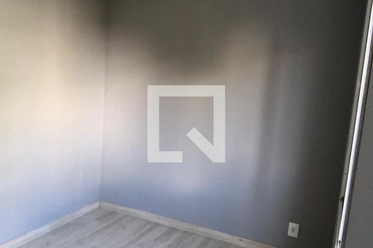 Quarto 1 de apartamento para alugar com 2 quartos, 45m² em Jardim Isis, Cotia