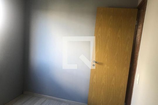 Quarto 1 de apartamento para alugar com 2 quartos, 45m² em Jardim Isis, Cotia