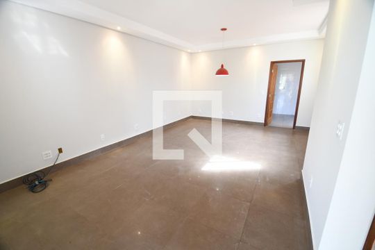 Sala 2 de casa à venda com 4 quartos, 234m² em Parque das Universidades, Campinas