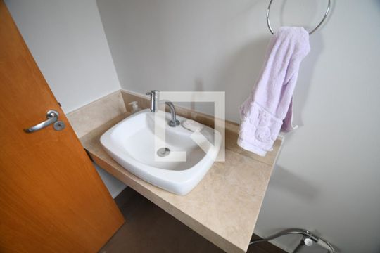 Lavabo de casa à venda com 4 quartos, 234m² em Parque das Universidades, Campinas