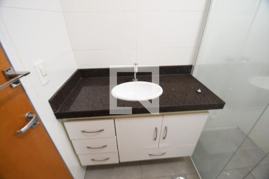 Banheiro Suíte 1 de casa à venda com 4 quartos, 234m² em Parque das Universidades, Campinas