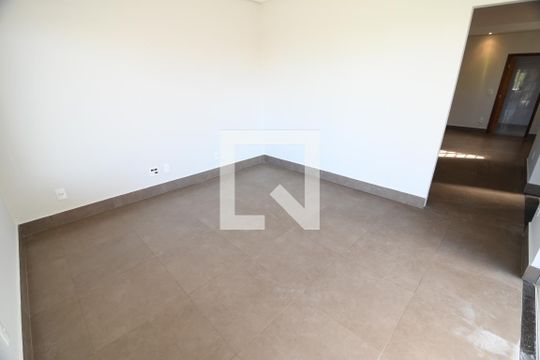 Sala 1 de casa à venda com 4 quartos, 234m² em Parque das Universidades, Campinas