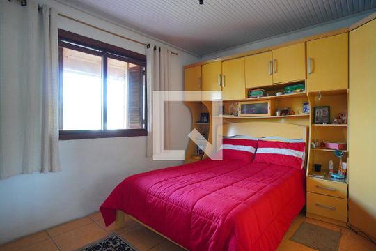 Quarto 1 de casa à venda com 4 quartos, 190m² em Jardim Carvalho, Porto Alegre