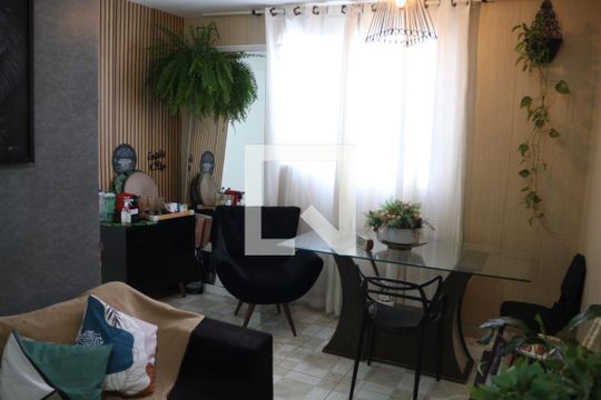 Apartamento à venda com 3 quartos, 63m² em Diamante, Belo Horizonte