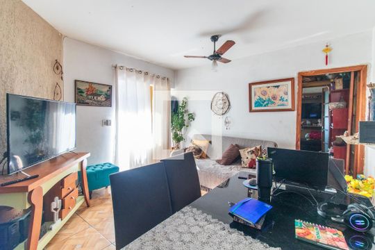 Sala de apartamento à venda com 1 quarto, 53m² em Santa Tereza, Porto Alegre