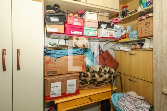 Quarto de apartamento à venda com 2 quartos, 60m² em Sarandi, Porto Alegre