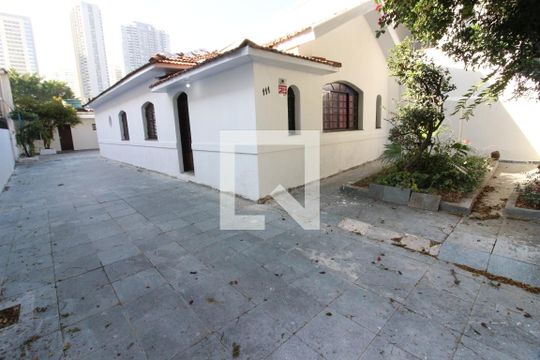 Casa à venda com 2 quartos, 300m² em Centro, Osasco