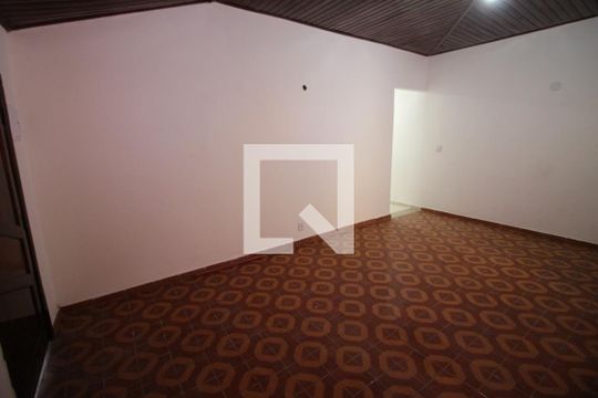 Sala de casa à venda com 2 quartos, 300m² em Centro, Osasco
