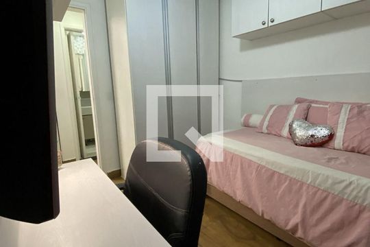 Quarto de apartamento à venda com 2 quartos, 52m² em Taquara, Rio de Janeiro
