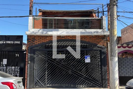 Fachada de casa à venda com 2 quartos, 150m² em Parque Sao Diogo, São Bernardo do Campo
