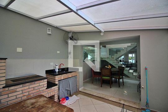Área comum de casa à venda com 3 quartos, 200m² em Centro, São Bernardo do Campo