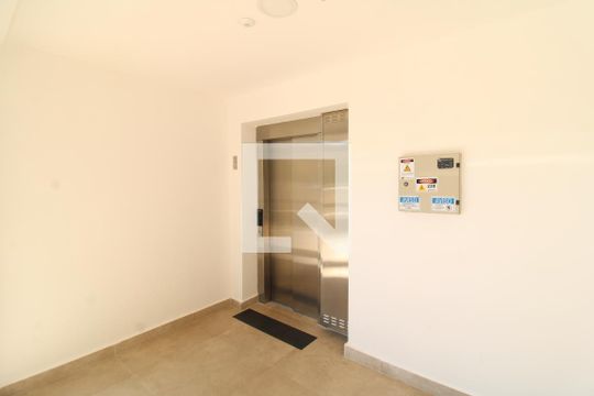 Área Comum de casa à venda com 2 quartos, 43m² em Vila Guaca, São Paulo