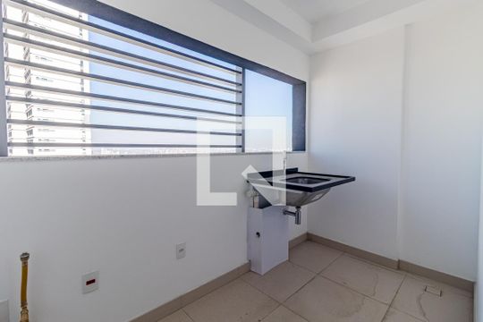 Área de Serviço de apartamento à venda com 4 quartos, 195m² em Sumarezinho, São Paulo