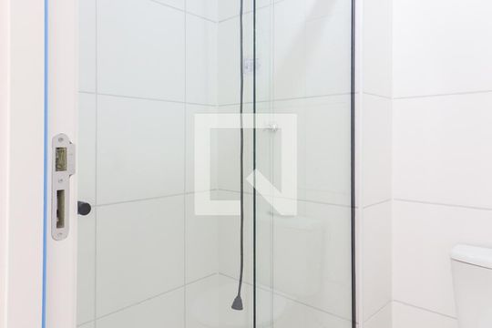 Banheiro de apartamento para alugar com 2 quartos, 37m² em Jaguaré, São Paulo