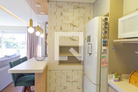 Cozinha de apartamento à venda com 3 quartos, 103m² em Marechal Rondon, Canoas