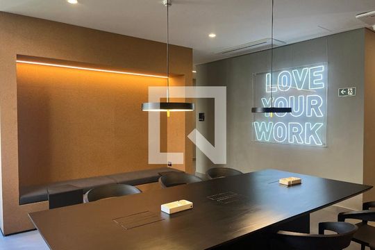 Área comum de kitnet/studio para alugar com 1 quarto, 28m² em Pompeia, São Paulo
