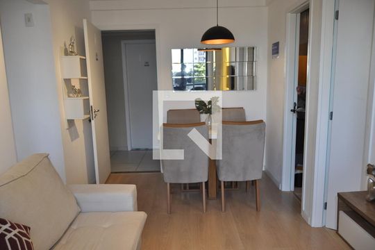 Sala de apartamento para alugar com 1 quarto, 35m² em Engenho de Dentro, Rio de Janeiro