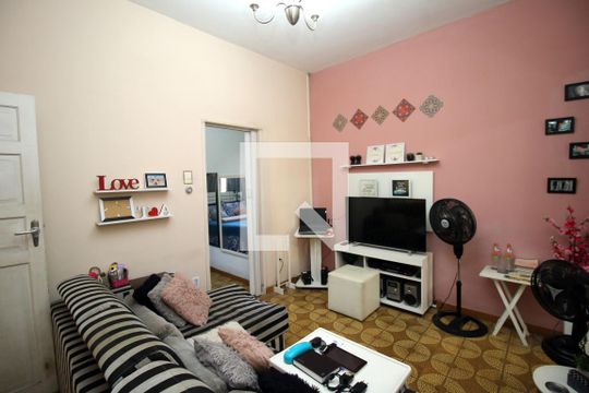 Sala de casa à venda com 2 quartos, 111m² em Brás de Pina, Rio de Janeiro