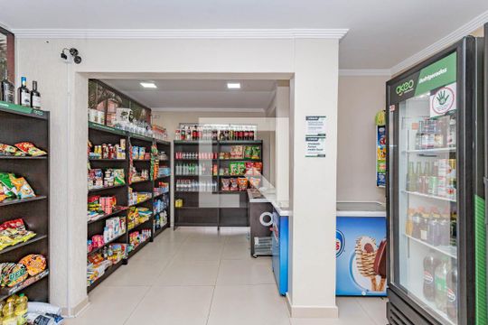 Mercadinho de apartamento à venda com 3 quartos, 73m² em Jardim Celeste, São Paulo