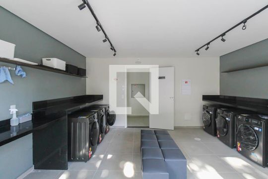 Área comum  de apartamento para alugar com 2 quartos, 38m² em Vila Ema, São Paulo