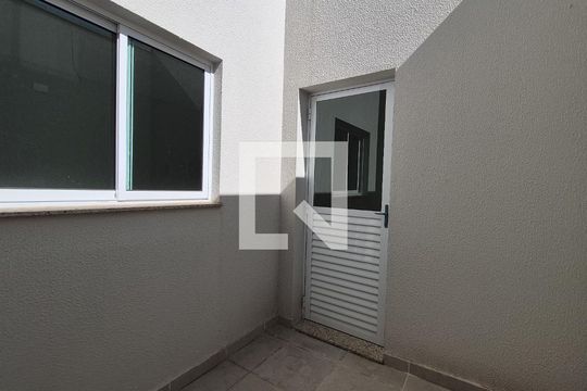Lavanderia de apartamento à venda com 2 quartos, 41m² em Vila Pires, Santo André