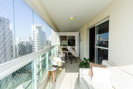 Varanda da Sala de apartamento à venda com 3 quartos, 139m² em Vila Olímpia, São Paulo