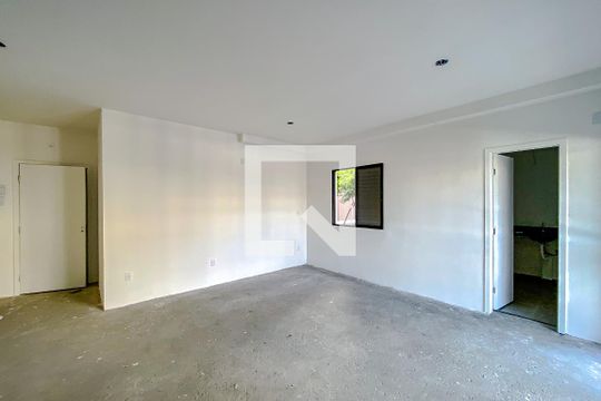 Studio de kitnet/studio para alugar com 1 quarto, 45m² em Quarta Parada, São Paulo