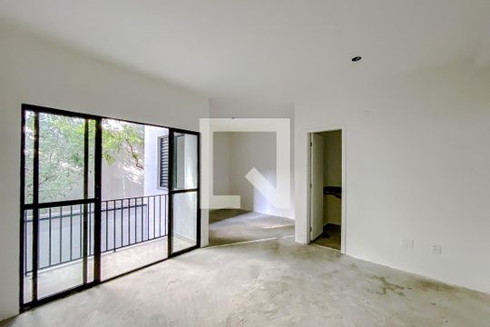 Sala de kitnet/studio para alugar com 1 quarto, 41m² em Quarta Parada, São Paulo