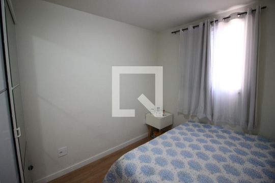 Quarto 2 de apartamento para alugar com 2 quartos, 55m² em Padroeira, Osasco
