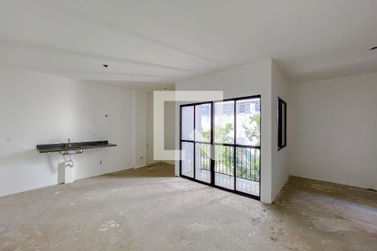 Sala de kitnet/studio para alugar com 1 quarto, 41m² em Quarta Parada, São Paulo