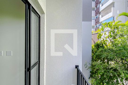 Varanda da Sala de kitnet/studio para alugar com 1 quarto, 44m² em Quarta Parada, São Paulo