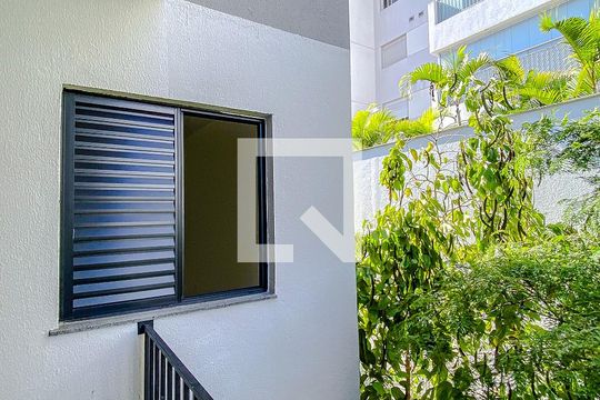 Varanda de kitnet/studio para alugar com 1 quarto, 61m² em Quarta Parada, São Paulo