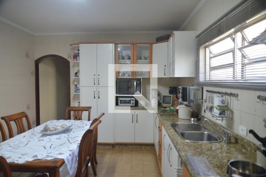 Cozinha de casa à venda com 3 quartos, 216m² em Parque Novo Oratório, Santo André